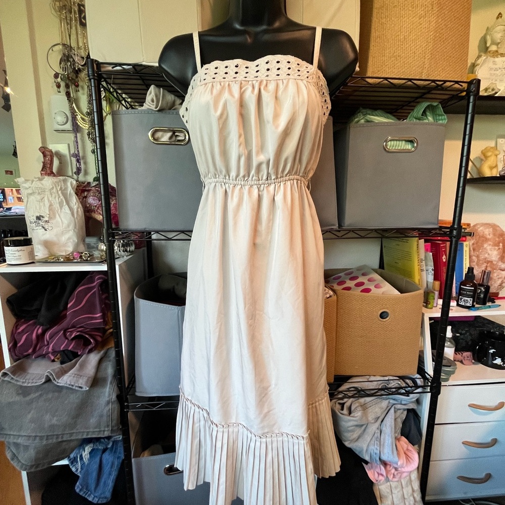 Bitten by Sarah Jessica Parker Cream Spaghetti-Strap Midi Dress